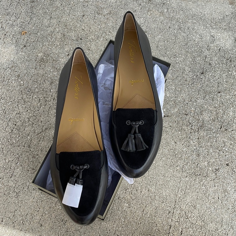 Women’s shoes